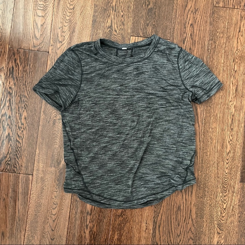 Lululemon - Grey Melange Tee - Size 6